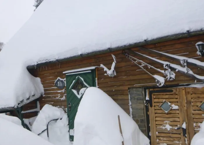 Holiday home Hubertushuette